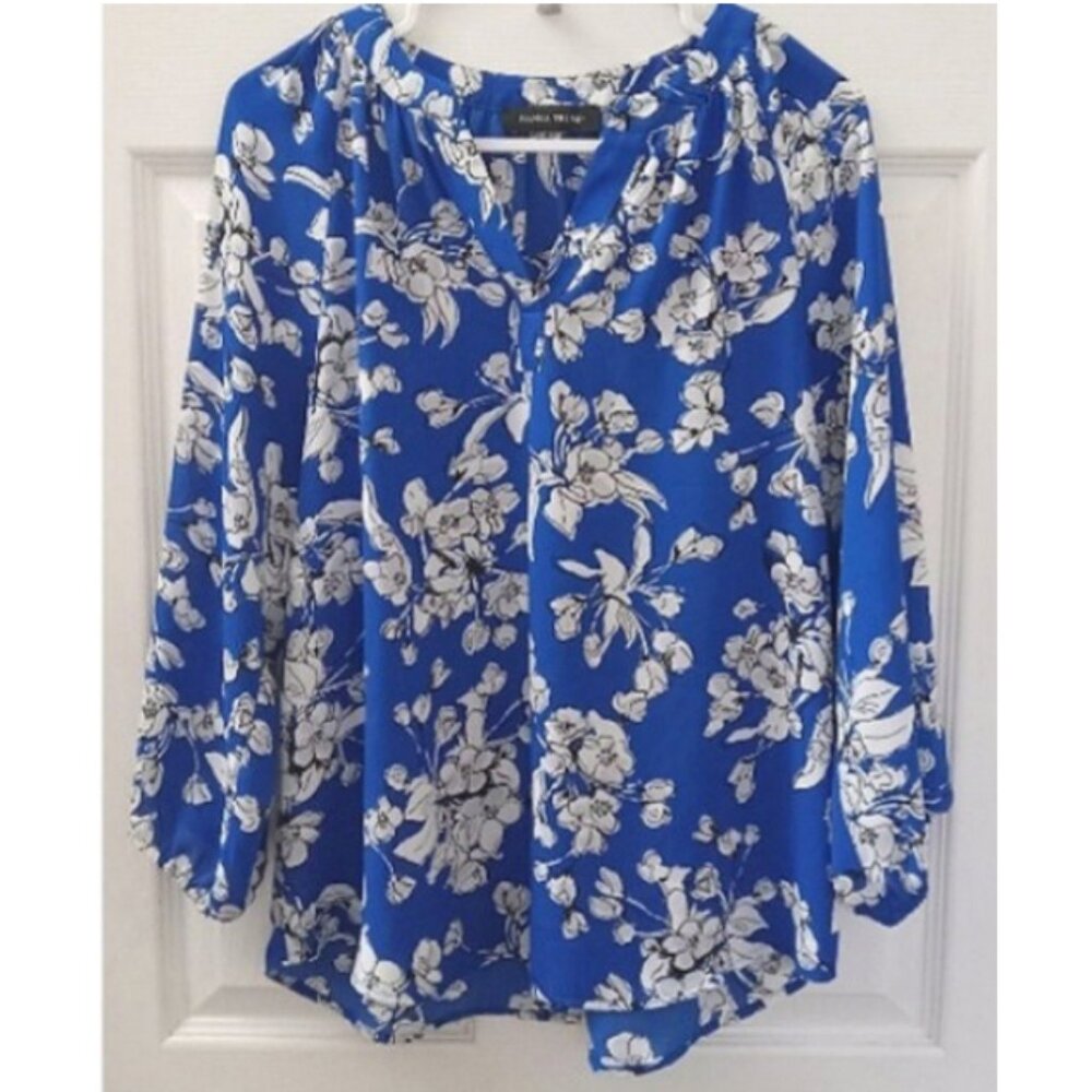 Ivanka Trump Blouse Size S